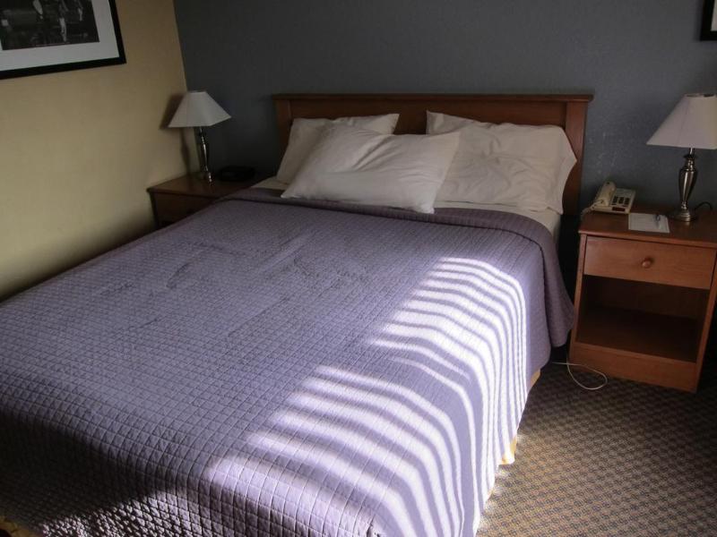 Americas Best Value Inn Lynnwood Esterno foto