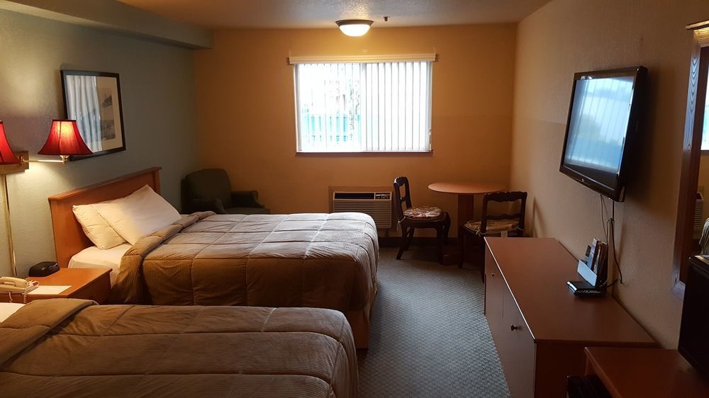 Americas Best Value Inn Lynnwood Esterno foto